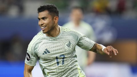 Orbelín Pineda es un jugador habitual en las convocatoria de El Tri.
