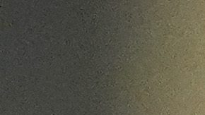 ARCHIVO - El venezolano Ronald Acuña Jr., de los Bravos de Atlanta, observa desde la cueva el juego del 17 de agosto de 2024, ante los Angelinos de Los Ángeles (AP Foto/Ryan Sun, archivo)