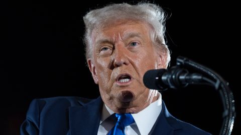 Trump descarta otro mandato y apoya a vicepresidente y secretario Estado como sucesores