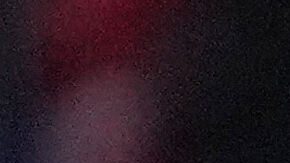 Son Heung-min sostiene la ansiada copa.