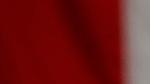 El acuerdo se da dos días después de que Trump amenazara con imponer a las importaciones de UE un gravamen del 50%.