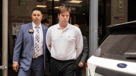 William Duplessie, señalado como cómplice de John Woeltz, se presentó voluntariamente en la comisaría 13 del NYPD.