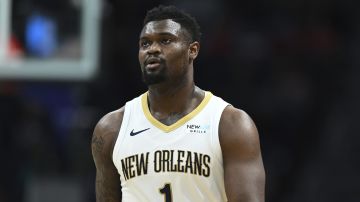 FILE - New Orleans Pelicans forward Zion Williamson (1) looks on during the first half of an NBA basketball game against the Charlotte Hornets, Saturday, Jan. 25, 2025, in Charlotte, N.C. (AP Photo/Matt Kelley, File)
