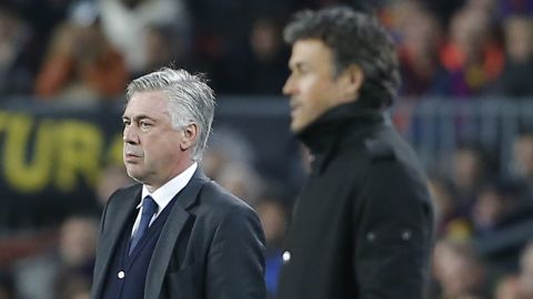 Carlo Ancelotti junto a Luis Enrique.