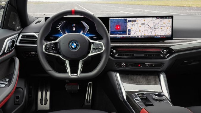 Así luce el interior del BMW i4 2025