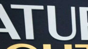 Bad Bunny asiste al especial SNL50: The Anniversary Special en el Rockefeller Plaza el domingo 16 de febrero de 2025, en Nueva York. (Foto de Evan Agostini/Invision/AP)