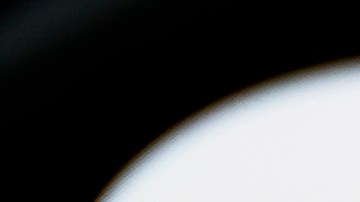 El inquietante fenómeno de la "psicosis inducida por ChatGPT" estaría transformando a personas comunes en místicos digitales convencidos de tener misiones sagradas.