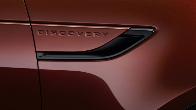 Discovery hizo un poderoso lanzamiento con estos dos modelos