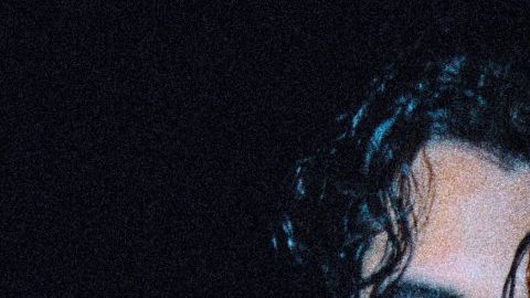 Erick Brian se inspiró en una relación problemática para escribir las canciones de su EP debut.