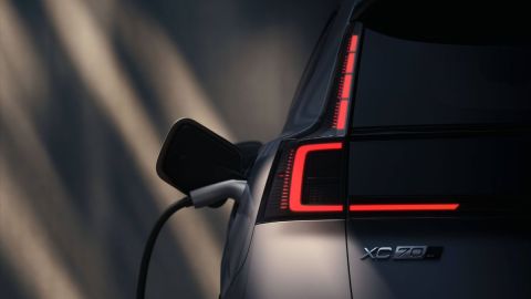 El Volvo XC70 PHEV llega por todo lo alto