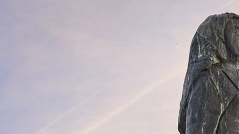 Estatua creada para rendirle un homenaje a Melania Trump