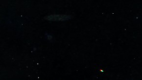 La segunda ley de la infodinámica sugiere que la gravedad existe para mantener las partículas desordenadas agrupadas en objetos más grandes y fáciles de procesar