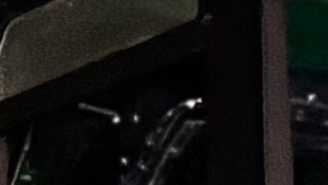 está acusado de asesinar a otro individuo durante un robo de automóvil el año pasado.