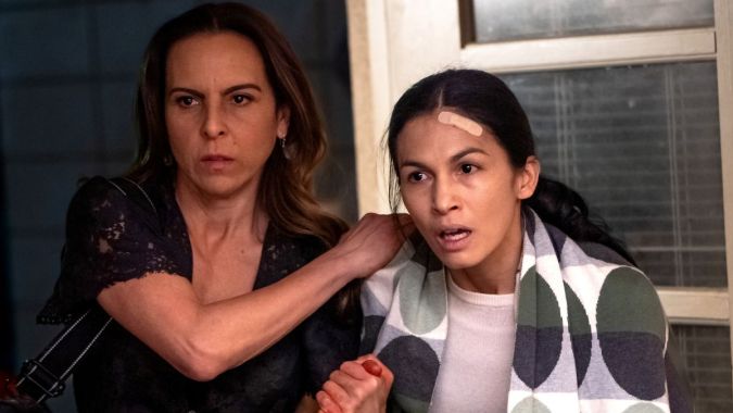 Kate del Castillo destacó que los latinos en EE. UU. son trabajadores y poderosos, pero aún enfrentan estigmas y luchan por mayor representación.
