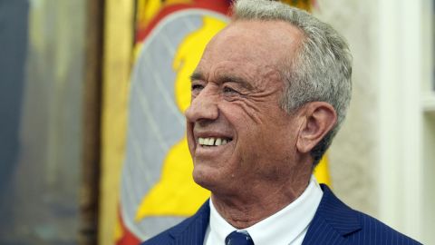Robert Francis Kennedy Jr., secretario de Salud