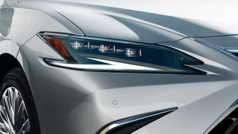 Llega el nuevo competitivo Lexus ES