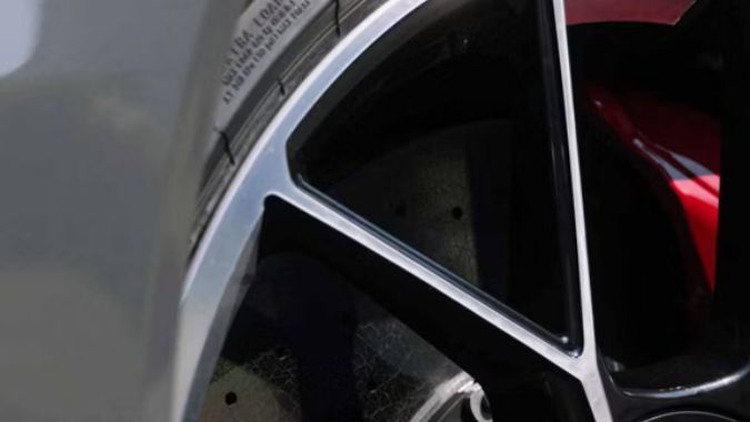 Neumático del Audi e-tron GT quattro 2026