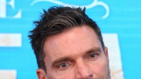 Izquierda: Julián Gil encabeza con su esposa Valeria Marín el reality "Secretos de Parejas". Derecha: Pedro Fernández anuncia su nueva gira "Ave Fénix Tour"