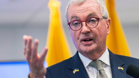 La administración de Murphy ha apoyado ampliamente la inmigración.