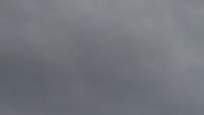 ICE arrestó a a más de 100 inmigrantes durante una redada en sitios de construcción en Florida.