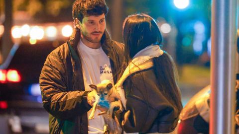 (FOTOS) Sebastián Yatra y Nona Sobo desatan rumores de romance tras ser vistos en Madrid