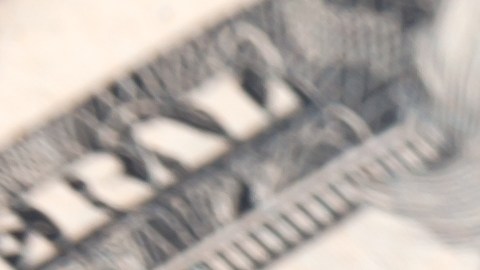 Seguro Social: qué jubilados recibirán $2,000 dólares el 7 de mayo