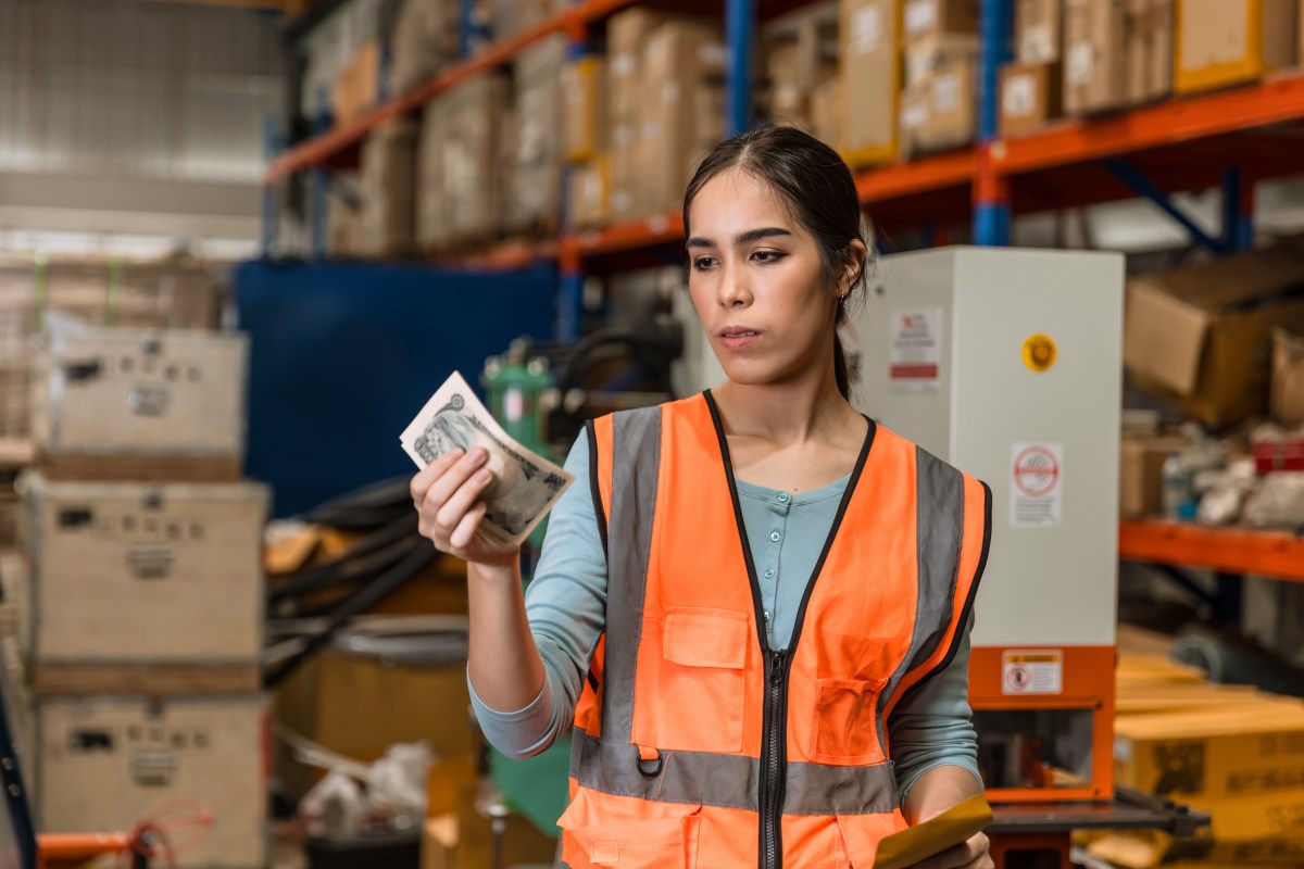 Las latinas merecen igualdad salarial; las uniones laborales ayudan a hacerla realidad