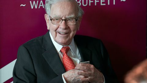 Warren Buffett dejará Berkshire Hathaway en 2025