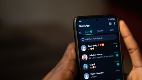 WhatsApp permite que los usuarios organicen sus stickers en carpetas para que sea más fácil acceder a ellos