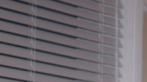 Samantha Siqueiros y Yon González en el pizarrazo de inicio de grabaciones de la nueva versión de "Velvet El Nuevo Imperio" (Telemundo), que protagonizan junto con un elenco estelar en el mundo de la moda y el estilo/Miami, 24 de febrero 2025.