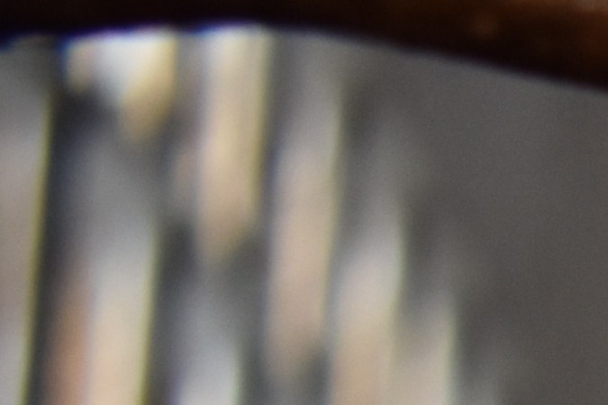 Alcatraz tiene sus paredes deterioradas, escombros esparcidos, celdas sin inodoros y puertas oxidadas.