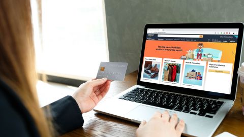 Antes de realizar cualquier compra en Amazon, asegúrate de que la oferta continúa vigente y verifica siempre la valoración del producto.