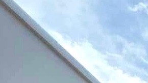 Las temperaturas en el área rondaban los 100 grados Fahrenheit el domingo, y la emergencia médica se atribuyó directamente al calor.