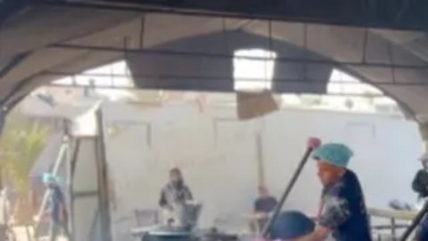 Las cocinas comunitarias de ANERA alimentan en Gaza a unas 6,000 personas al día.