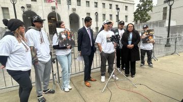 Familiares y amigos esperan obtener justicia para Raymond Ralph.