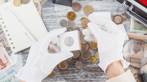 ¿Tienes una moneda de 5 dólares de Jackie Robinson? Podría valer miles de dólares