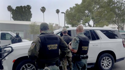 El consulado de México en L.A. ofrece ayuda y recursos a mexicanos detenidos por ICE.