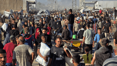 Un ataque del ejército de Israel cerca de un centro de ayuda humanitaria en Gaza dejó al menos 31 muertos y unos 150 heridos