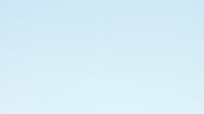 Sam Altman, CEO de OpenAI, habla durante una conferencia de prensa en Tokio, donde el SoftBank Group Corp. anjunció una alianza Open AI Inc. para los negocios en Japón