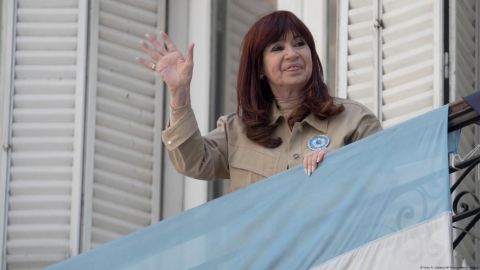 Cristina Fernández advierte que la quieren "meter presa"