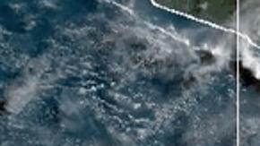 La imagen de satélite proporcionada por la NOAA muestra la tormenta tropical Erick antes de convertirse en huracán 3.