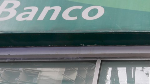 La Comisión Bancaria de México interviene temporalmente a los bancos vetados por EE.UU. por presunto lavado de dinero