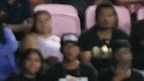 Raiko Arozarena realiza una atajada durante un partido de la Copa Oro.