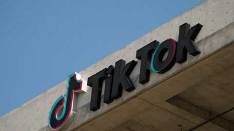 Trump asegura que ya encontró un comprador para TikTok