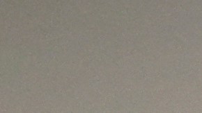 El senador Alex Padilla fue víctima de violencia.