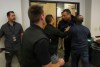 El 12 de junio, el senador Alex Padilla fue expulsado de una conferencia de prensa de la secretaria Kristi Noem.