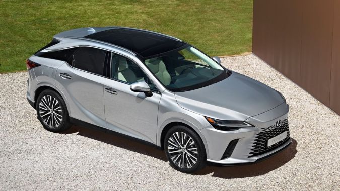 Así luce el Lexus RX 450h+ Luxury