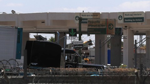 Conductores solicitaron regular materiales derivados del petróleo y el gas