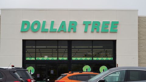 Cuesta solo $1.25 en Dollar Tree y todos lo buscan: el papel de cocina que es un boom