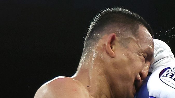 Emanuel Navarrete vs. Charly Suarez